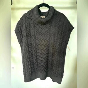 NWT Lilla P Cable Knit Poncho Sweater